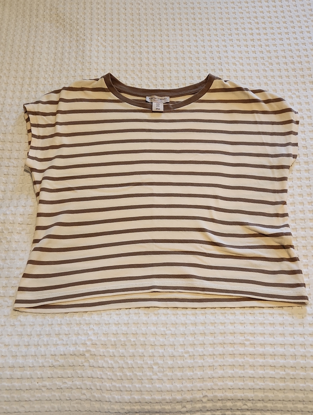 Women’s Striped Crewneck Tee - TAN & Cream